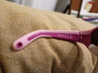 Gafas niña montaña. Regalo funda