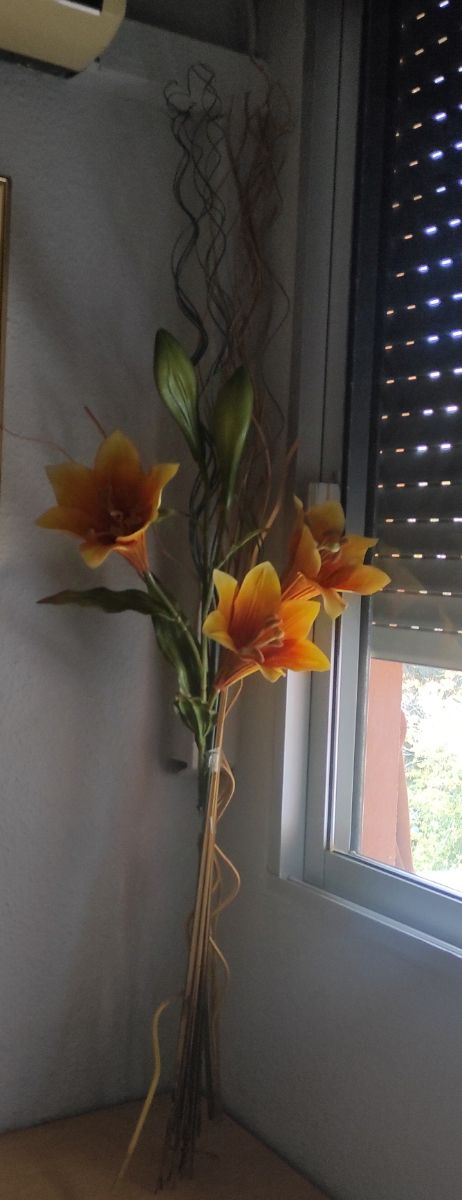 Flores decorativas de plástico 