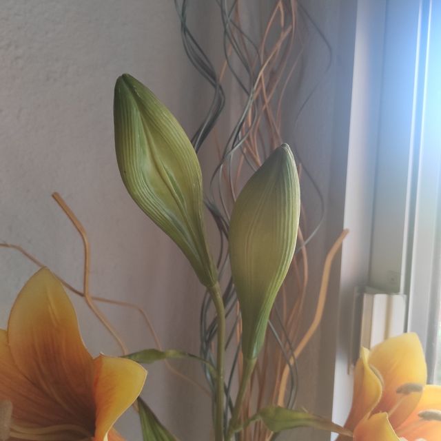 Flores decorativas de plástico 