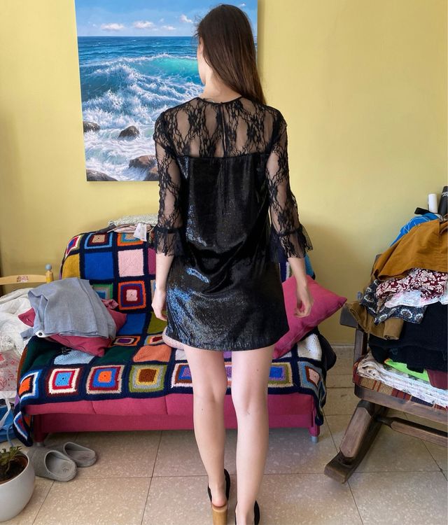 Vestido fiesta brillante negro Zara