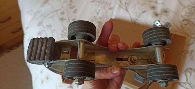 Patines antiguos niño, años 60