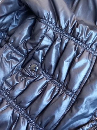 Chaqueta acolchada con gomas