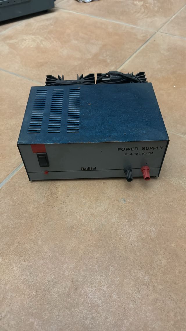 FUENTE DE ALIMENTACION