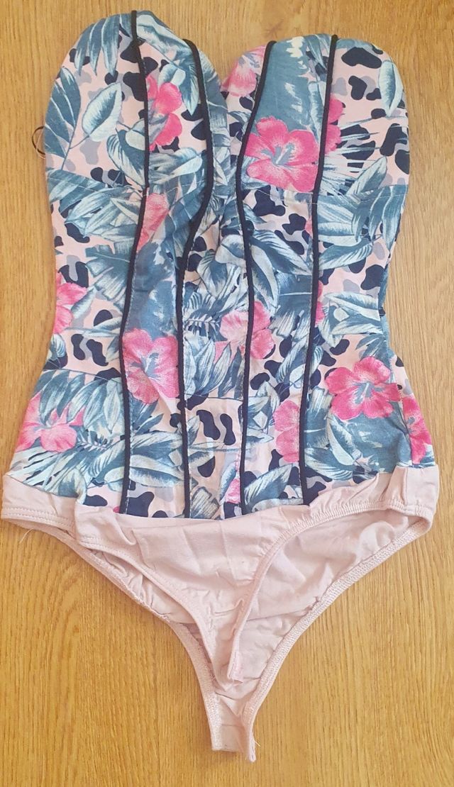 Body escote corazón 