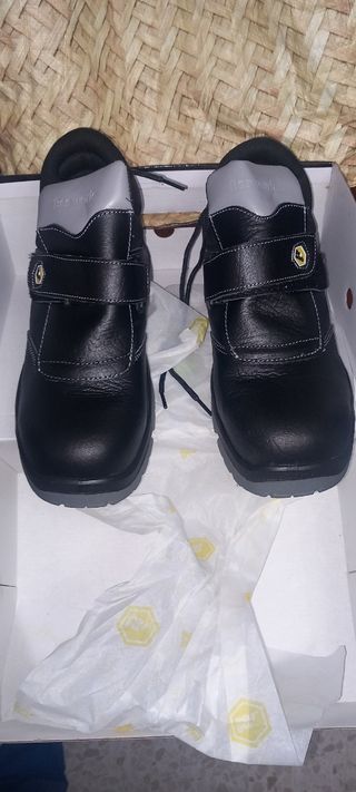 Zapatos seguridad talla 44
