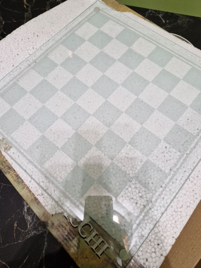 Scacchiera in vetro da esposizione,nuova