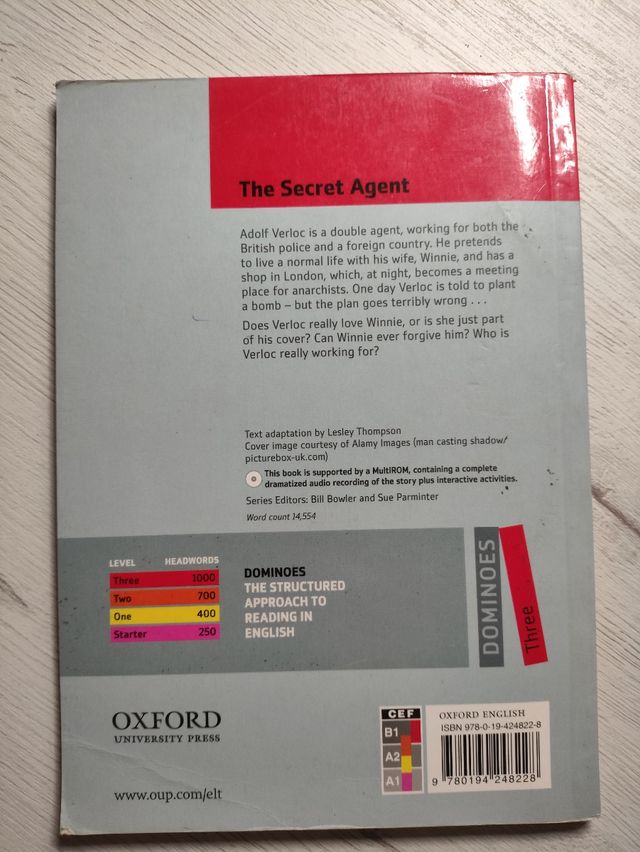 Dominoes, New Edition: Level 3: 1,000-Word Vocabulary The Secret Agent (Dominoes, Level 3: 1,000 Headwords)