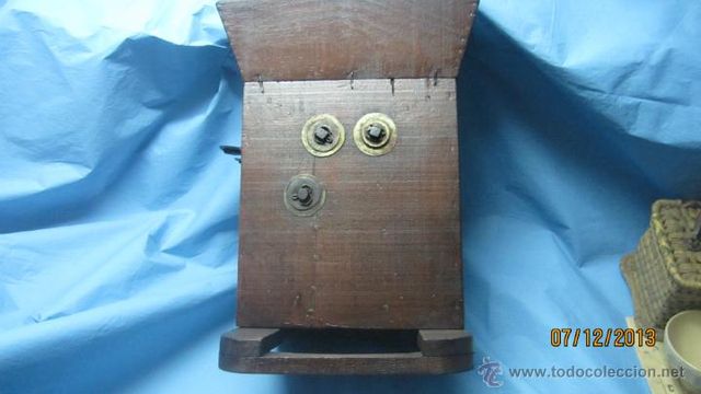 PEZZO DA MUSEO ETNOGRAFICO IN LEGNO DA GRAFFIARE R