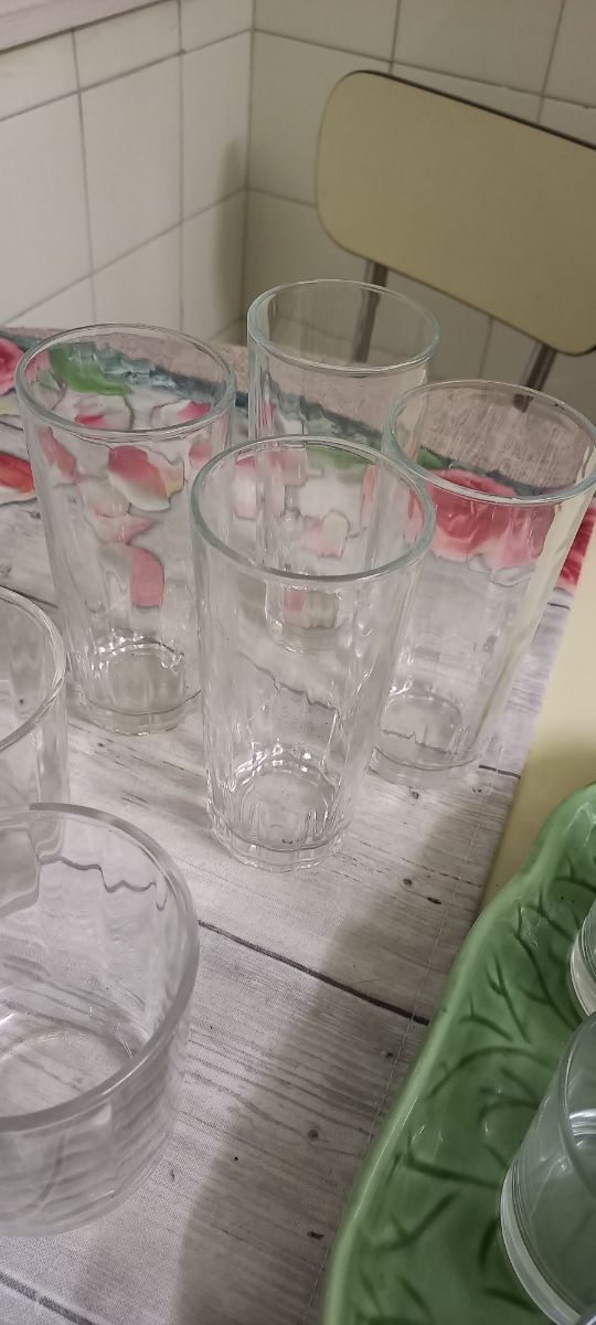 Lote de vasos de cristal.y fuentes .