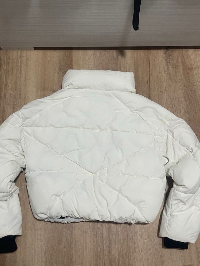 Anorak blanco stradivarius