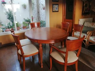 Mesa elíptica de cerezo