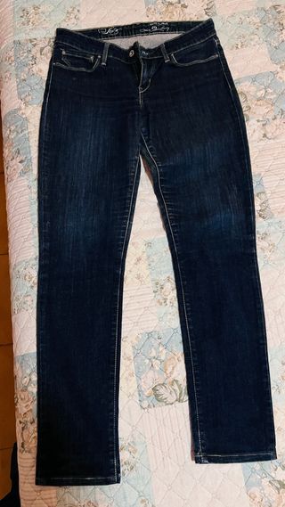 Levis Skinny da donna 