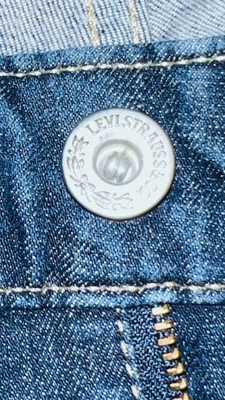Levis Skinny da donna 