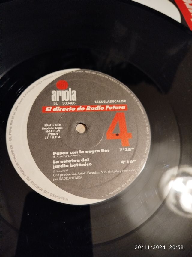 Vinilo El directo de Radio futura