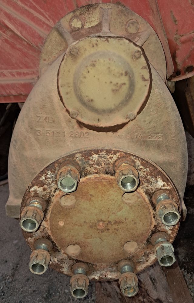 Excéntricas John deere, Zetor