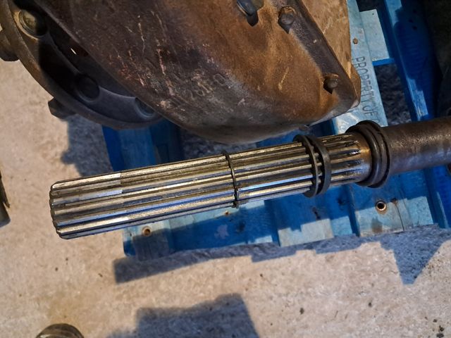 Excéntricas John deere, Zetor