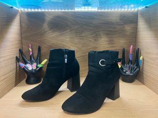 Botines negros