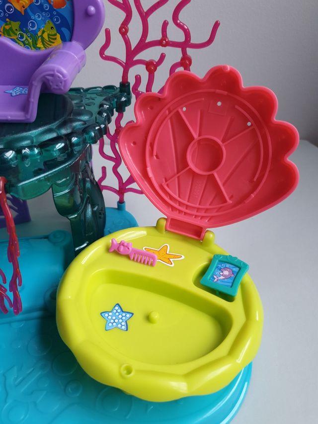 Reino, Carruaje y Cueva Sirenas Pinypon 