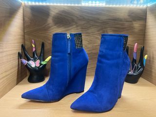 Botines azules