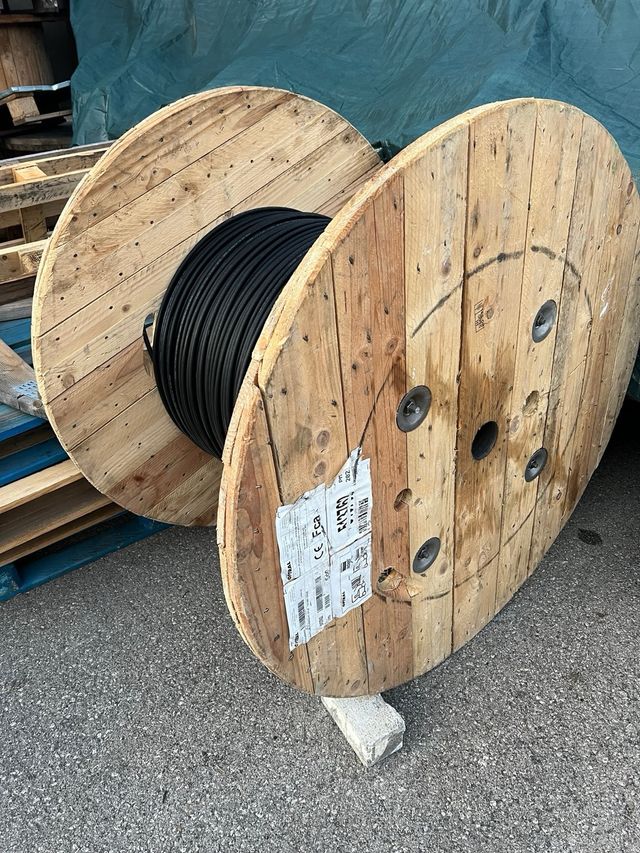 ♻️MESAS BOBINAS CARRETE MADERA CABLE CHILLPALET 🧵‼️