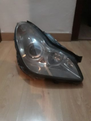 Faro delantero Bixenon Mercedes 203 año 2008-2011