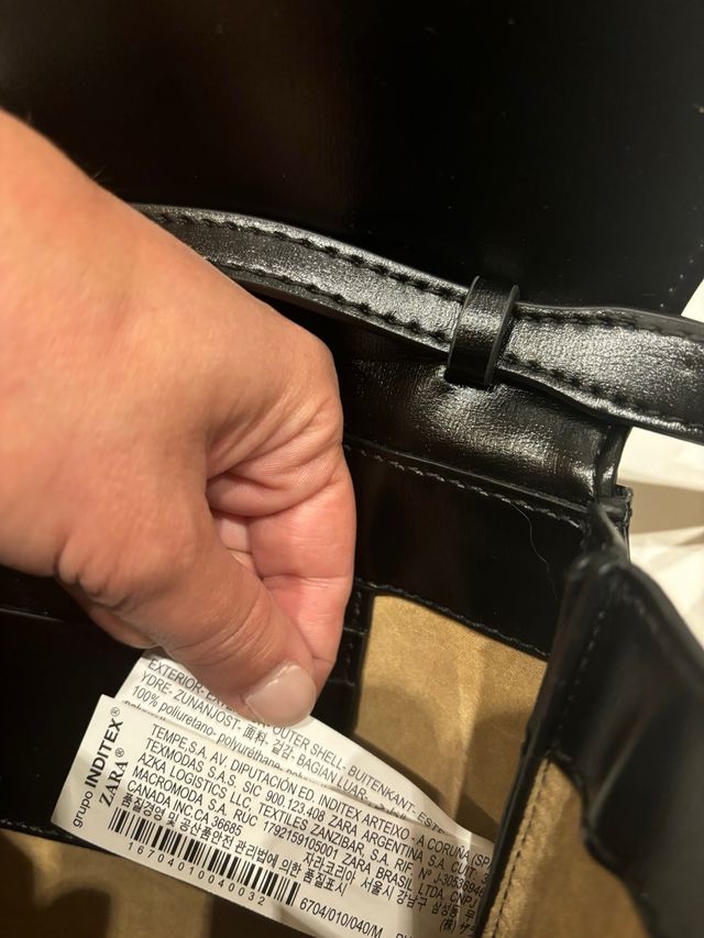 Bolso Zara piel negro