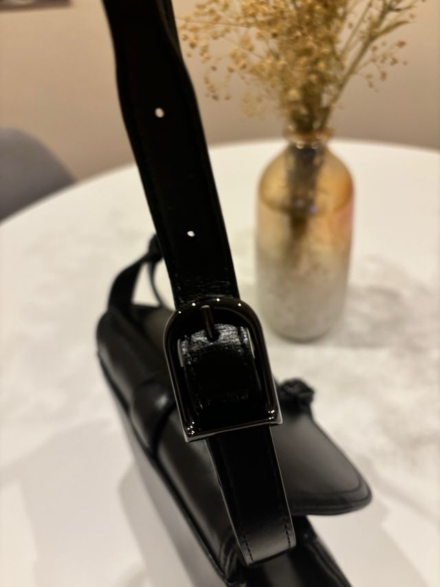 Bolso Zara piel negro