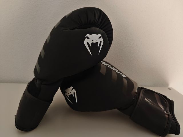 guantes venum boxeo