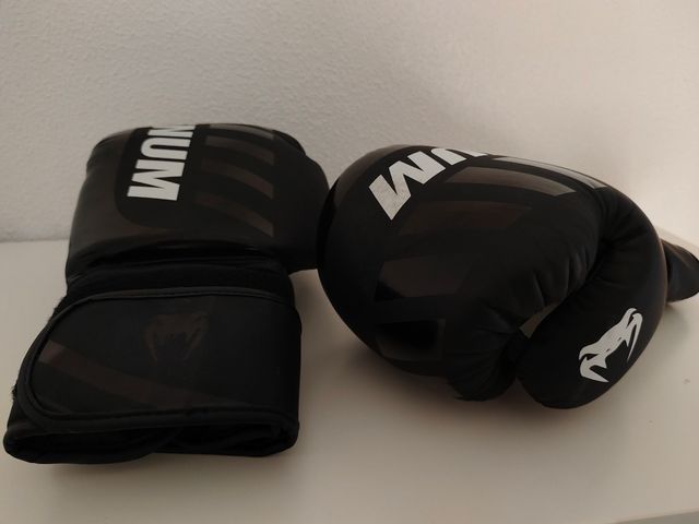 guantes venum boxeo