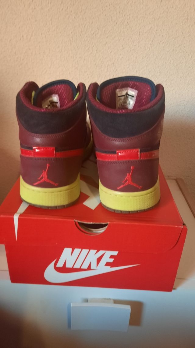 Nike Air Jordan 1 Mid