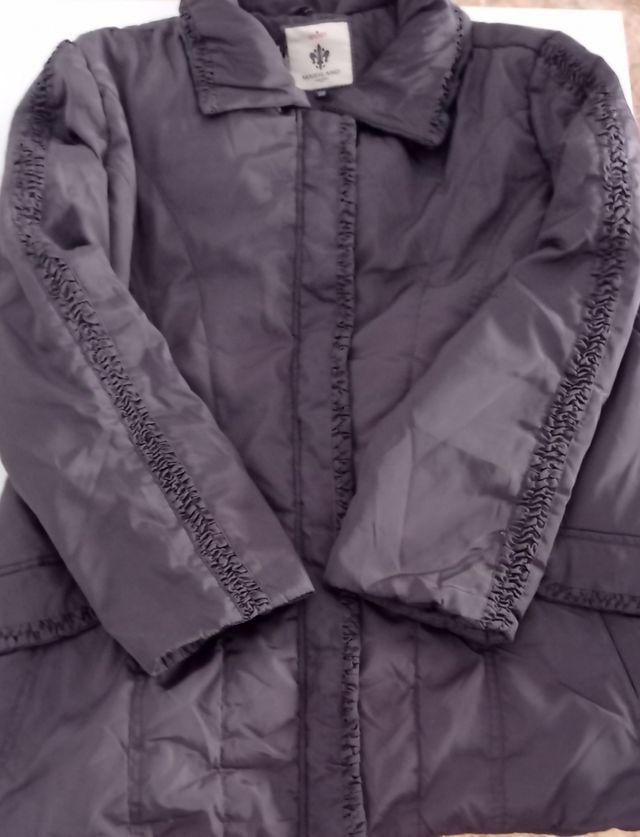 Abrigo acolchado  C&A T.3XL