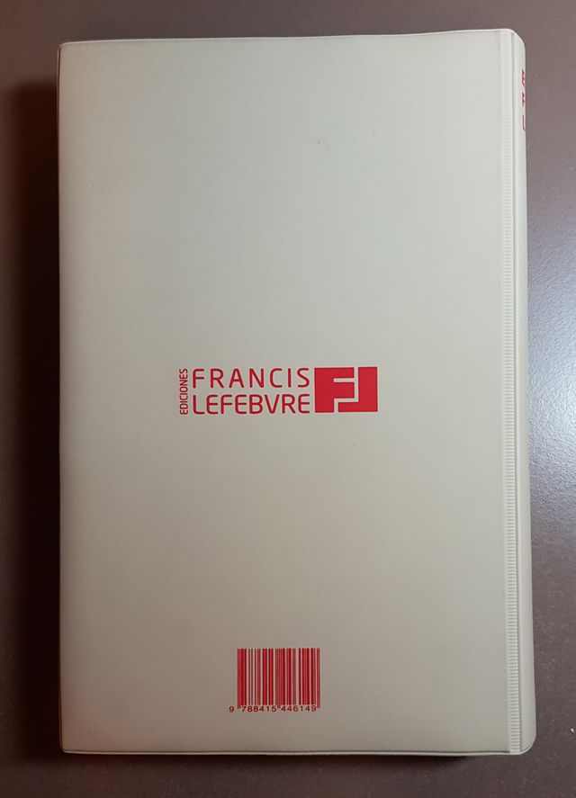 Memento Práctico Familia y Sucesiones 2013-2014