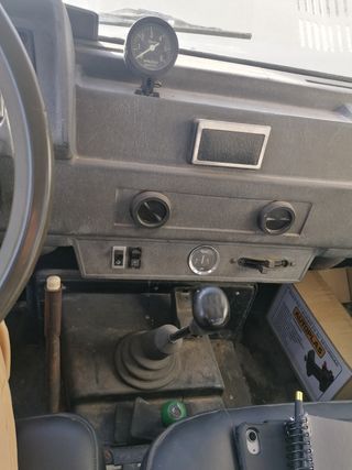 Land Rover corto 88 Diésel, reductora 2 palancas serie moderna  1987