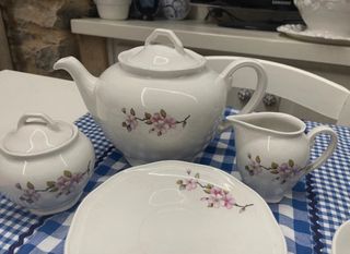 Set da te “ fiori di pesco” Laveno