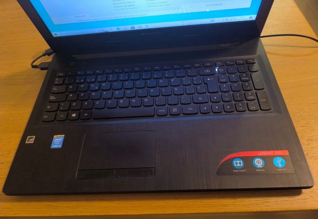 Portátil lenovo