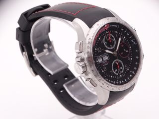 HAMILTON Khaki X-Wind H776460