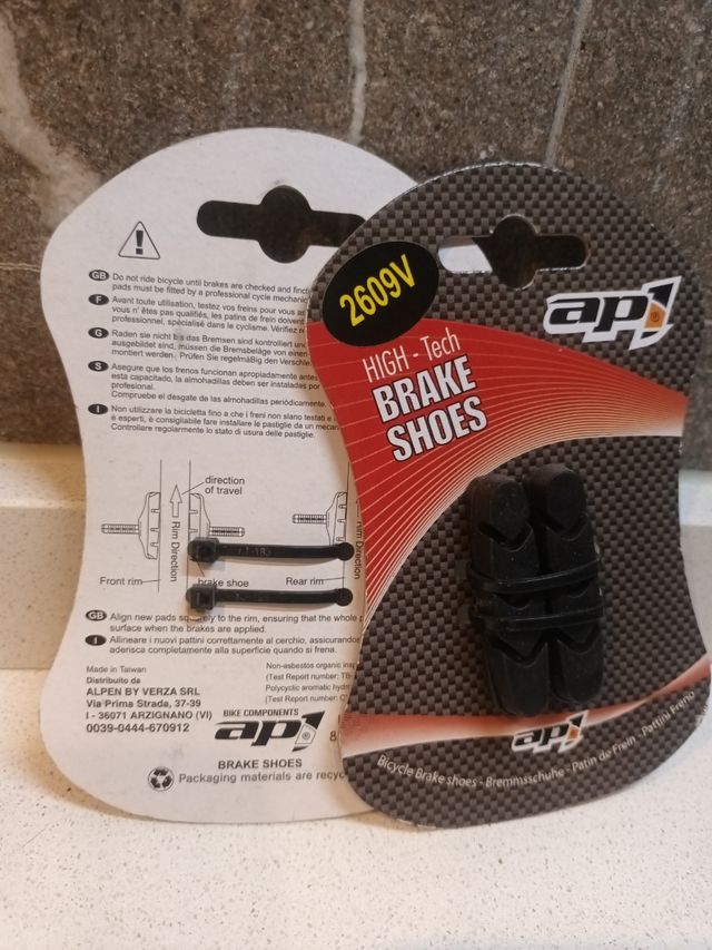 2 coppie pattini compat. Campagnolo