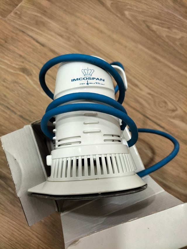 Plancha-secador-calienta de viaje