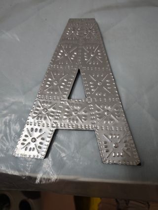 Letras decorativas A y G