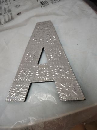 Letras decorativas A y G