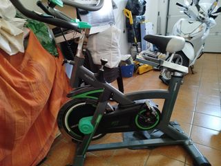 Bicicleta estática spinning cecotec 