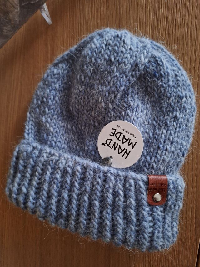 Berretto lana fatto a mano