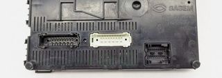 Caja De Fusibles Renault Clio II P8200207134B