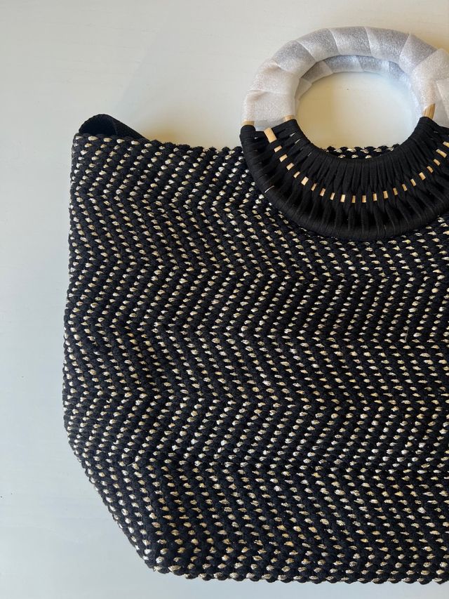 Bolso Tote de Mano con Asa de Mimbre y Deta