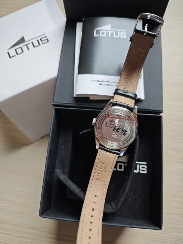 Reloj Lotus Perfecto Estado