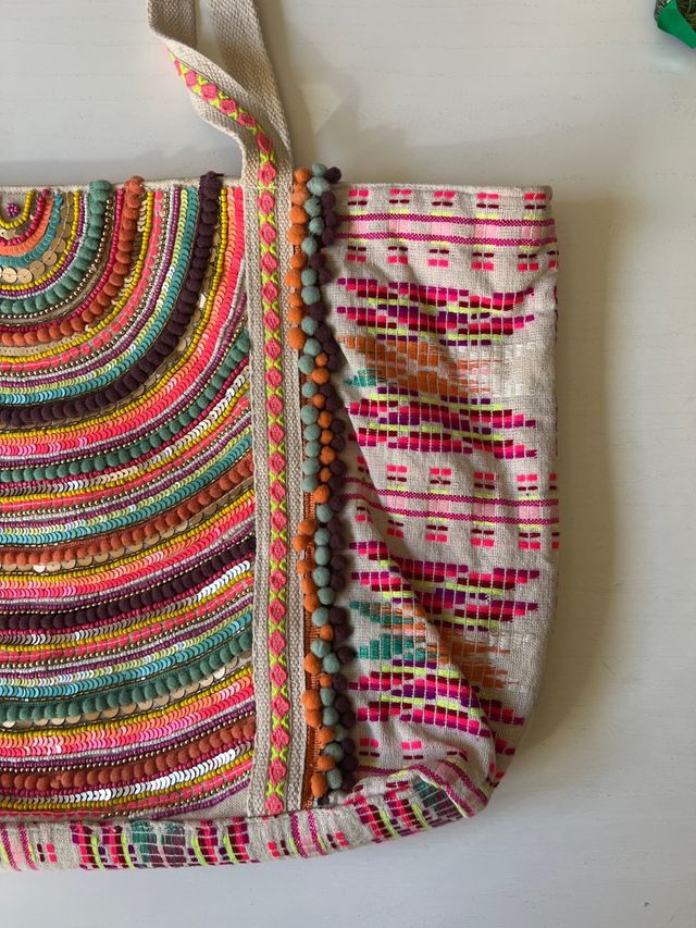 Bolso Boho de Tela Jacquard con Bordado