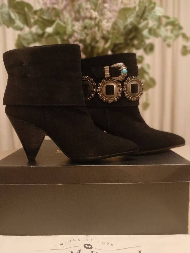 Botines de Ante negro Cambili