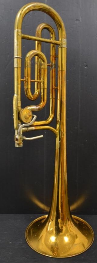 Trombón King 4B en buen estado.