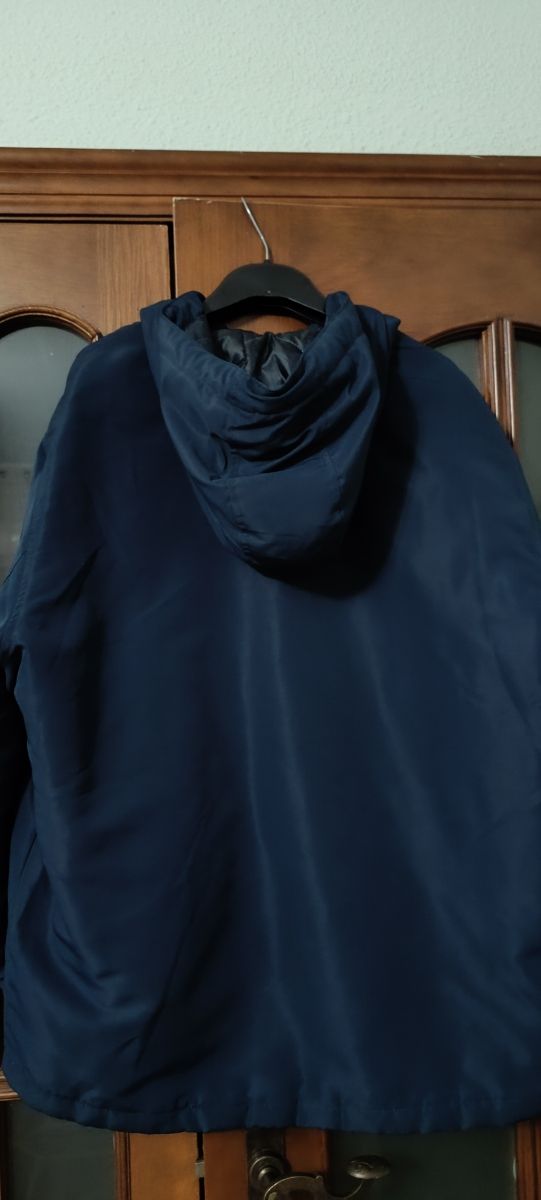 Anorak hombre con capucha