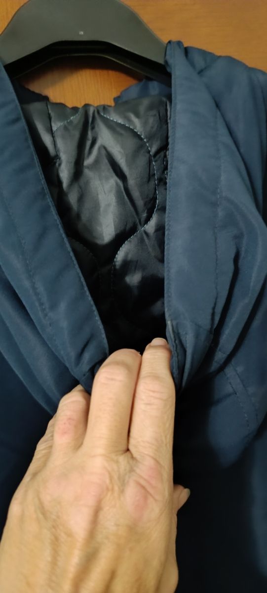 Anorak hombre con capucha